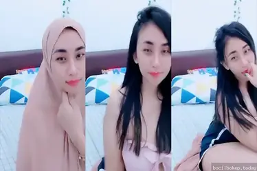 Cewek Hijab Polos Lepas Kendali di Aplikasi Live